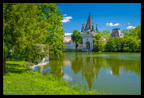 Laxenburg 11